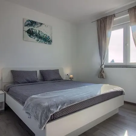 Enjoy Comfortable Holiday Pula